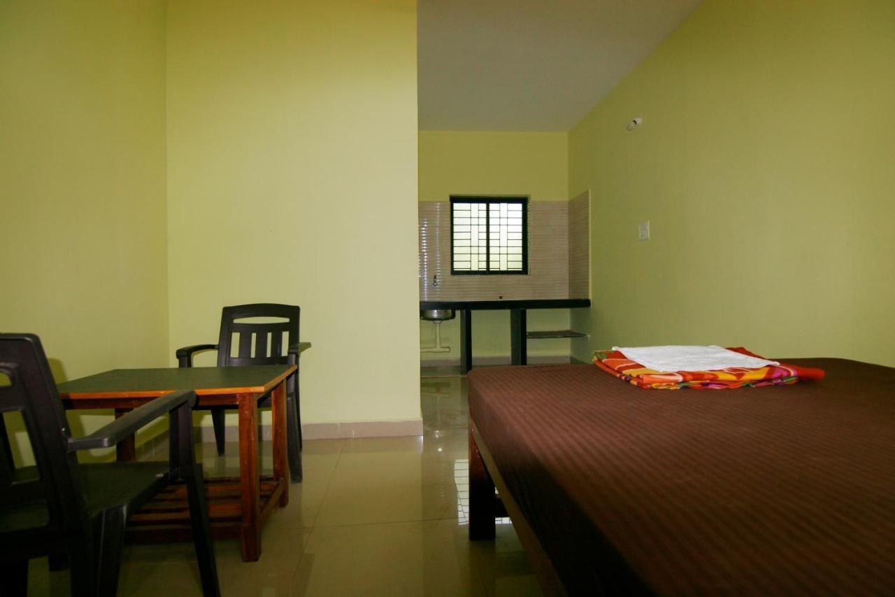 Rudra Holidays Guest House Arambol Exterior foto